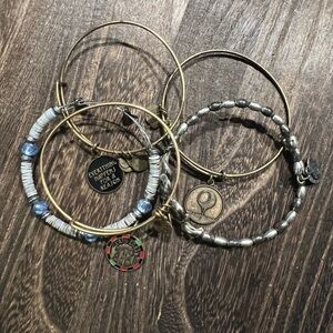 Alex & Ani Bracelets Set Of 5 B48